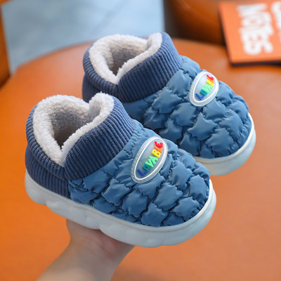 Detské protišmykové topánky s podšívkou