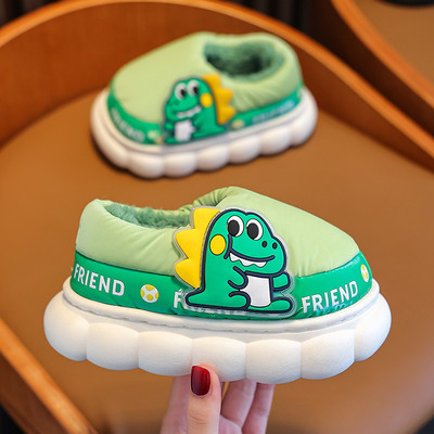 Vaikiškos šlepetės su siuvinėjimais berniukams