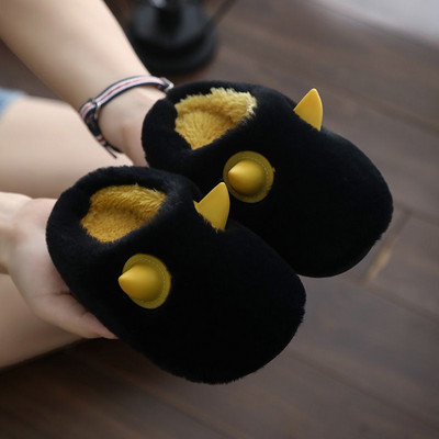 Teplé papuče pre chlapcov s plochou podrážkou