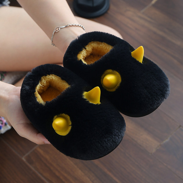 Teplé papuče pre chlapcov s plochou podrážkou