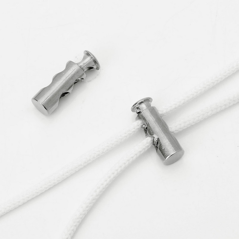 50 lanových zarážok s dvojitým otvorom na šnúrku na šnúrku, odolné kovové paracordové prepínacie uzávery, posuvné gombíky na šnúrky do batožiny