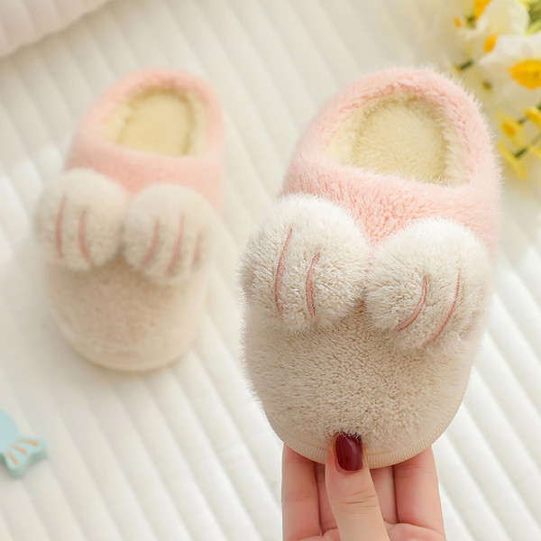 Kućne papuče za dječake s ravnim potplatom