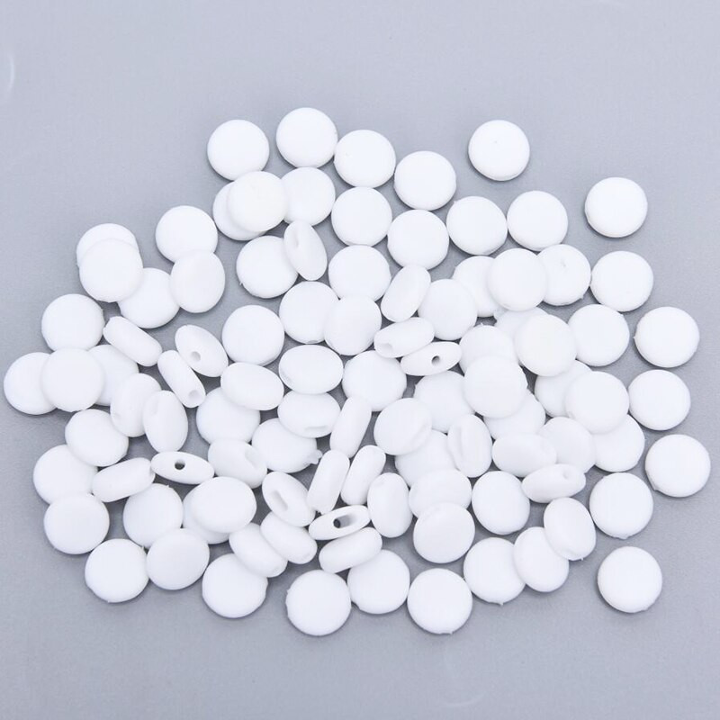 100 ks 15 mm ploché nastavovacie korálky s prackou, silikagélové dno na masku, elastická šnúrka, zarážka, lano, zámok, DIY popruh, konce šnúrky