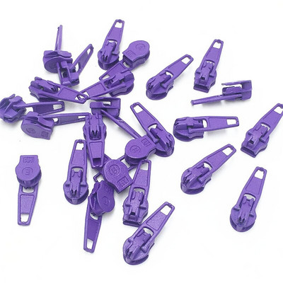 50 tk värvimismetallist tõmblukuga liugur nailontõmbluku jaoks 3#, mitmevärviline 3# nailonist tõmbluku tõmmits, isetegemise õmbluskomplektid