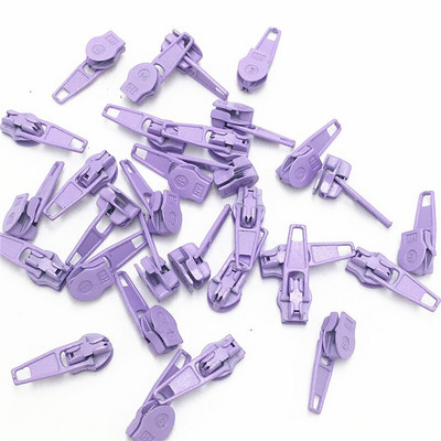 50 tk värvimismetallist tõmblukuga liugur nailontõmbluku jaoks 3#, mitmevärviline 3# nailonist tõmbluku tõmmits, isetegemise õmbluskomplektid