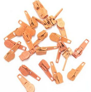 50 ks kovových zipsov na nylonový zips 3#, viacfarebný nylonový zips 3#, súpravy na šitie pre domácich majstrov, súpravy na zipsy