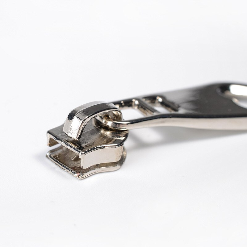 10PCS 5# Плъзгачи с цип Глава във формата на сърце Метален цип Издърпайте цип за ръчна чанта Раница Инструмент за шиене на дрехи