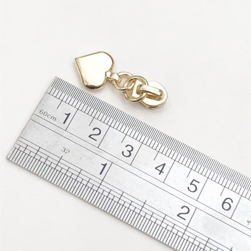 10PCS 3# Heart metalni patentni zatvarač Kompleti za popravak Pull najlonski patentni zatvarač Klizna glava DIY torba za odjeću Šivanje Rukotvorinski dodaci
