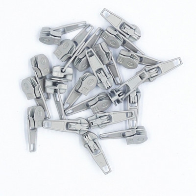 3# 20 farieb 20 ks nylonových cievok s automatickým zámkom na zips, šijací nástroj pre domácich majstrov