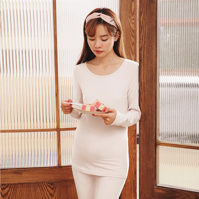 Bluză de damă transparentă pentru gravide cu decolteu oval