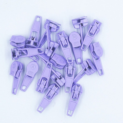 3# 20 farieb 20 ks nylonových cievok s automatickým zámkom na zips, šijací nástroj pre domácich majstrov