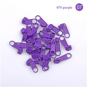 50 бр. / опаковка 3 # Метален цвят Цип Издърпайте плъзгаща се глава За Направи си сам Ремонт на възглавница Спално бельо Чанта етикети дрехи с цип