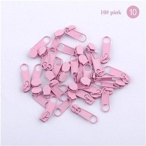 50 бр. / опаковка 3 # Метален цвят Цип Издърпайте плъзгаща се глава За Направи си сам Ремонт на възглавница Спално бельо Чанта етикети дрехи с цип