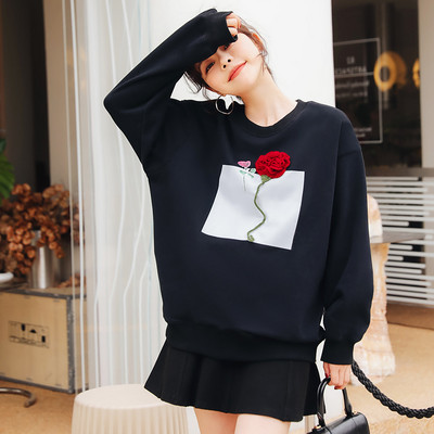 Dámska ležérna blúzka s oválnym výstrihom - tri farby pre tehotné ženy