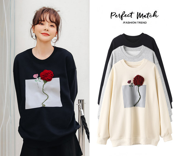 Dámska ležérna blúzka s oválnym výstrihom - tri farby pre tehotné ženy