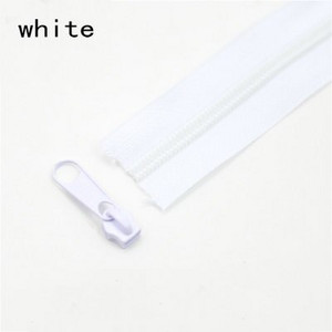 5# Farebný nylonový zips DIY Ručne vyrobená taška Moskytiéra Poťah na pohovku Vankúš zips 20 metrov zips darček 20 ks sťahovák zipsu