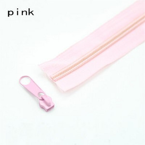 5# Farebný nylonový zips DIY Ručne vyrobená taška Moskytiéra Poťah na pohovku Vankúš zips 20 metrov zips darček 20 ks sťahovák zipsu