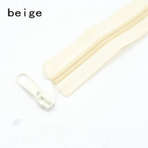 5# Farebný nylonový zips DIY Ručne vyrobená taška Moskytiéra Poťah na pohovku Vankúš zips 20 metrov zips darček 20 ks sťahovák zipsu