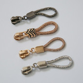 2tk Kvaliteetne 5# Metallist Nailonist Teemanttõmmits Tross Kuldne Hõbedane Teemanttõmblukuga pea liugur mantli jaoks DIY Repair Käsitöö