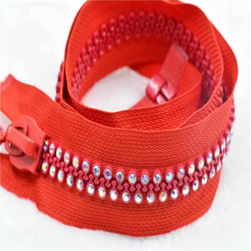 zips 60cm 2-radový, trieda A AB, kamienkový strieborný/zlatý/čierny základ, šaty, šitie, 2 ks