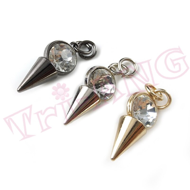 (20 tk/partii) High Fashion Bright Rhinestone 8# tsingisulamist lukuga liugurid