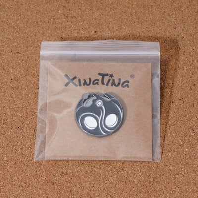 C1861 Hollow Knight emailiga nööpnõelad Metallist pross Mäng Ehted Multikas märk naistele Meeste reväärinõel seljakott Kotid Märk Lastele Anime