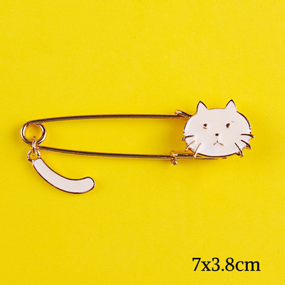 Animacinis filmas Kaukės katės Smeigtukai Ženkliukai drabužiams ant marškinėlių Kuprinės Striukės Cinko lydinio Metalas Mieli gyvūnėliai Atvartas segės Sagės Dovana