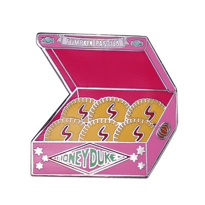 Colectia C1268 Magic Movie Ace email dur Insigna Rucsac Guler Ace pentru revere Decorare Bijuterii Cadouri pentru prieteni