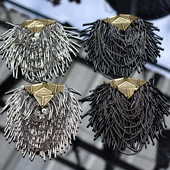 2 vnt., Senovinis kutas Grandininė pečių lenta Ženkliukai Karoliukai Audinys Metalinis Epaulet Epaulette Karinis segtukas ant sagės medalis