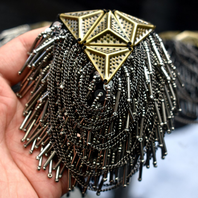 2 vnt., Senovinis kutas Grandininė pečių lenta Ženkliukai Karoliukai Audinys Metalinis Epaulet Epaulette Karinis segtukas ant sagės medalis