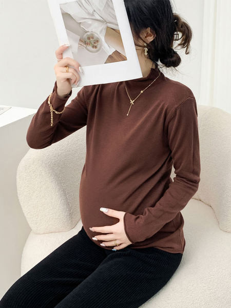 Čistá dámska blúzka s dlhým rukávom