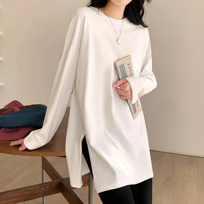 Nový model dámskej blúzky s oválnym výstrihom pre tehotné ženy