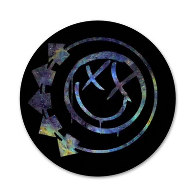 Punk-rockbänd Blink 182 ikooni nööpnõelad märgi kaunistus prossid metallist märgid riiete jaoks seljakoti kaunistus