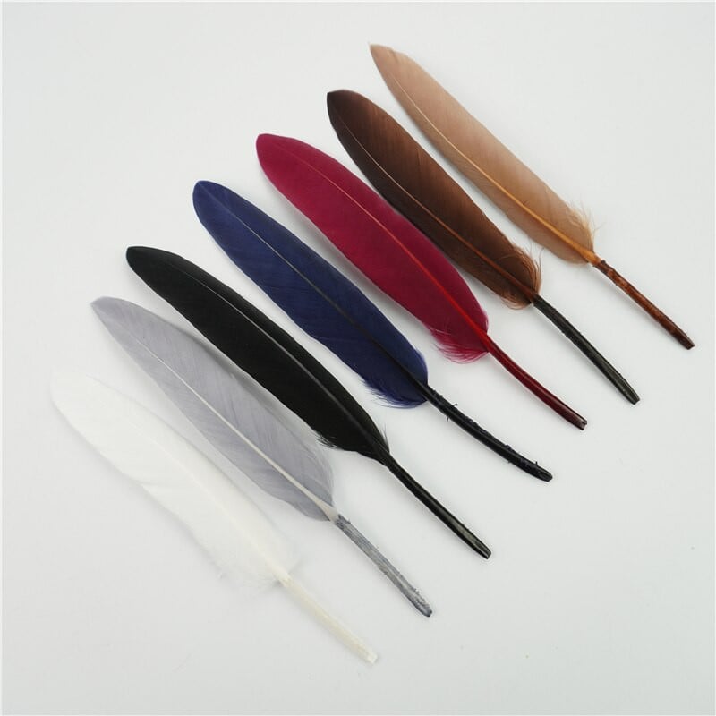100 ks/sada 10-15 cm/4-6 palcov farebné kačacie pierka na remeslá prírodné perá na vyšívanie a remeslá DIY sviatočné dekorácie