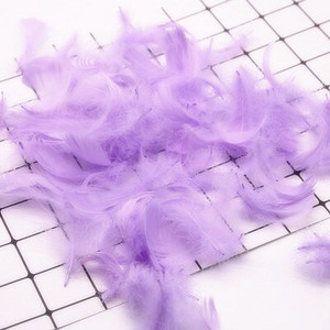 100 buc 4-8 cm plutitoare mici, colorate, pene de lebădă, pene naturale de gâscă, pentru artizanat, bijuterii de nuntă, pentru decorarea casei, penne