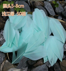 5-8 cm plaukiojančios galvos plunksnos Natūralios žąsies plunksnos, pasidaryk pats papuošalų pakabukas, dažytas 25 spalvomis, plunksnos amatų dekoravimo medžiaga 50 vnt.