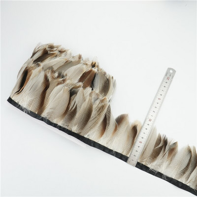 1 meeter/partii Looduslikud faasanisuled Äärised Kukk Suled Paabulinnu Pluma Paelad käsitööks DIY Dekoratsioon rõivaste õmblemiseks