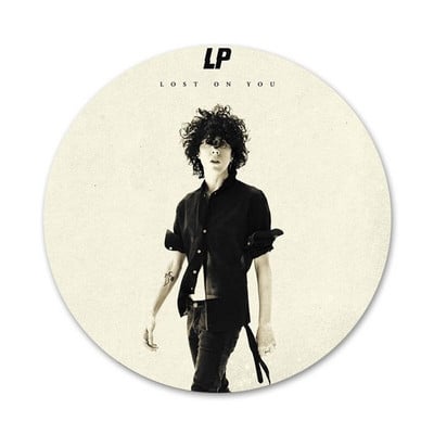 58mm Laura Pergolizzi LP rapper Ikony Pins Odznak Dekorácia Brošne Kovové odznaky na dekoráciu batohu