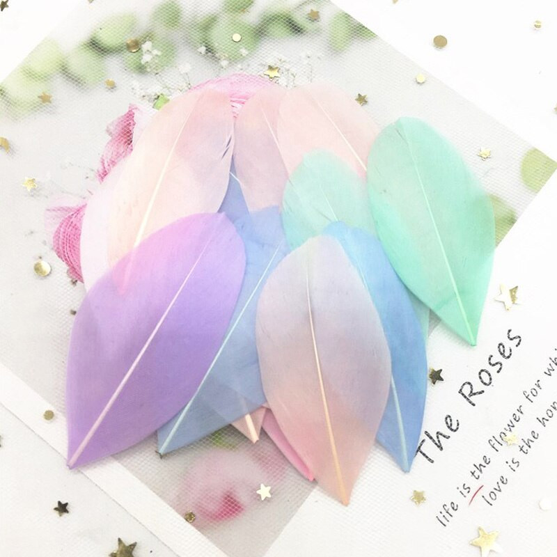 Pene naturale de gâscă 40-80mm Pene multicolore Pene DIY Bijuterii Artizanat Confecţionarea de nuntă Accesorii pentru decorare petreceri 50 buc