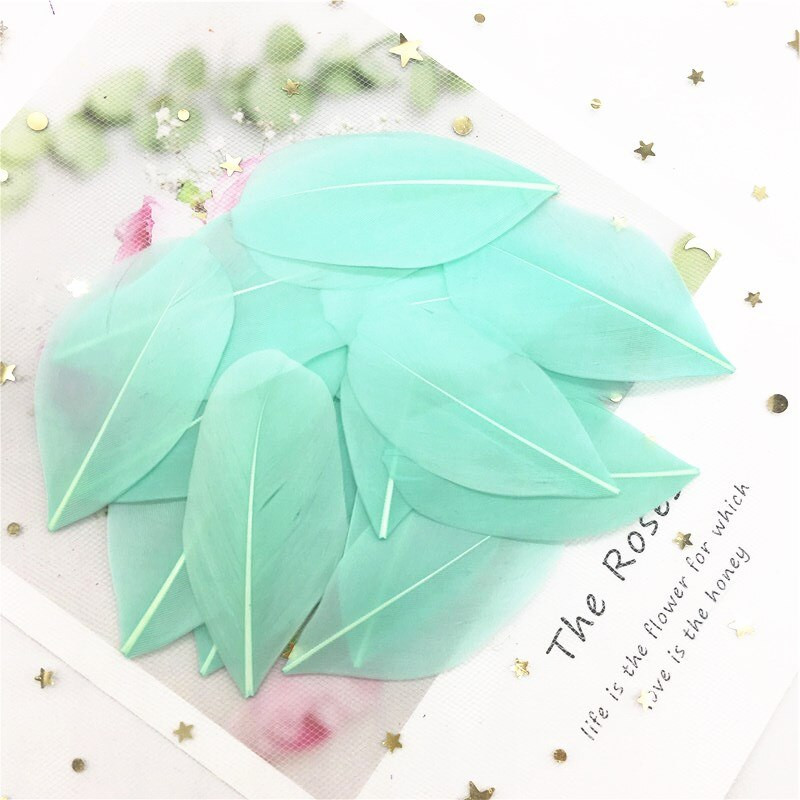 Pene naturale de gâscă 40-80mm Pene multicolore Pene DIY Bijuterii Artizanat Confecţionarea de nuntă Accesorii pentru decorare petreceri 50 buc