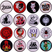 C2436 Roztomilé anime figúrky smaltované špendlíky brošne ženy muži batoh tašky odznak módne klopové šperky deti priatelia darčeky