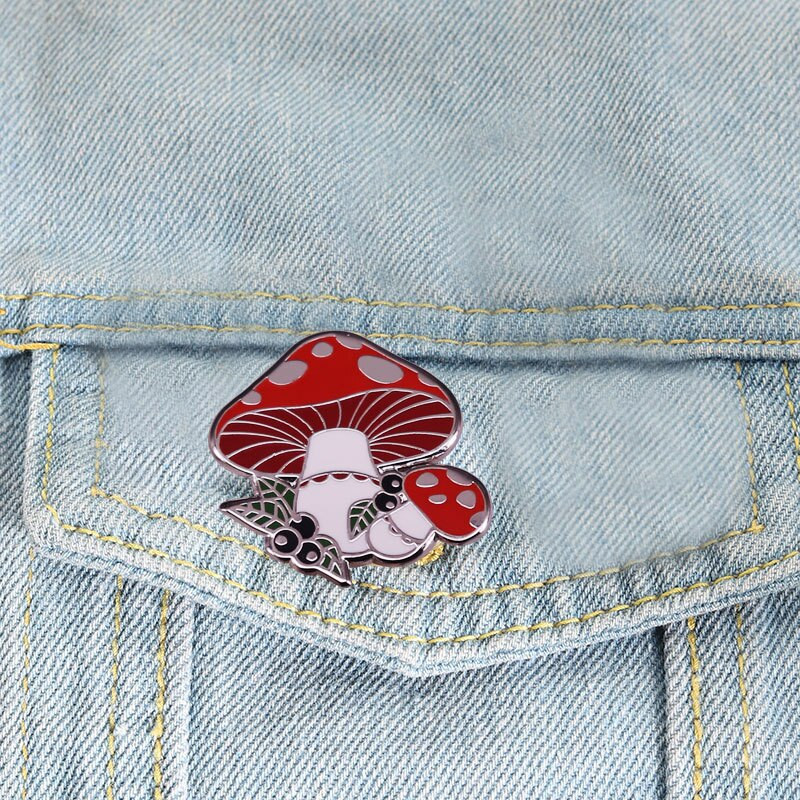 C3096 seente ja mustikate emailnõel Kohandatud naljakas prossid, kott reväärinõel, multikas, armas märk, taim, ehe kingitus lastele