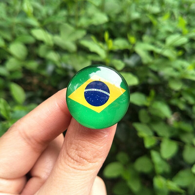 Kristalni metalni svjetski broševi značka Crveno bijeli privjesci Viteški grb Bjelorusije Povijesna zastava Broš/Bedževi/Igle za rever