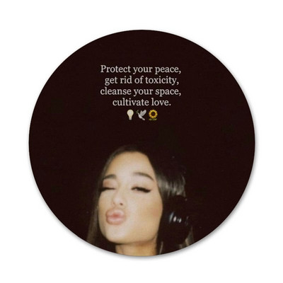 Ariana Grande AG Rainbow Sweetener Icons Pins Dekoracija znački Broševi Metalne značke za odjeću Dekoracija ruksaka 58 mm