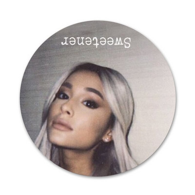 Ariana Grande AG Rainbow Sweetener Icons Pins Dekoracija znački Broševi Metalne značke za odjeću Dekoracija ruksaka 58 mm