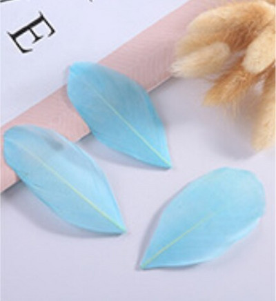 50 buc. Pene de gâscă de 4-8 cm, amestec de culori naturale, pentru bricolaj, bijuterii, artizanat, accesorii pentru decorațiuni pentru petreceri de nuntă, decorațiuni de nuntă