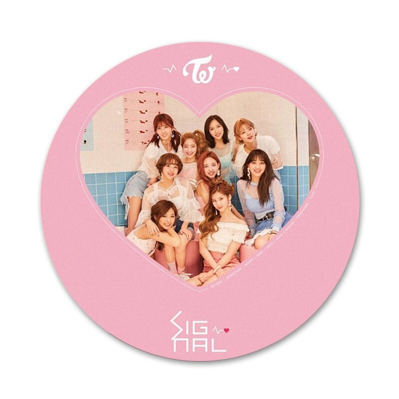 Twice Mina Momo Kpop Najnovije Modne ikone Igle Dekoracija znački Broševi Metalne značke za odjeću Dekoracija ruksaka 58 mm