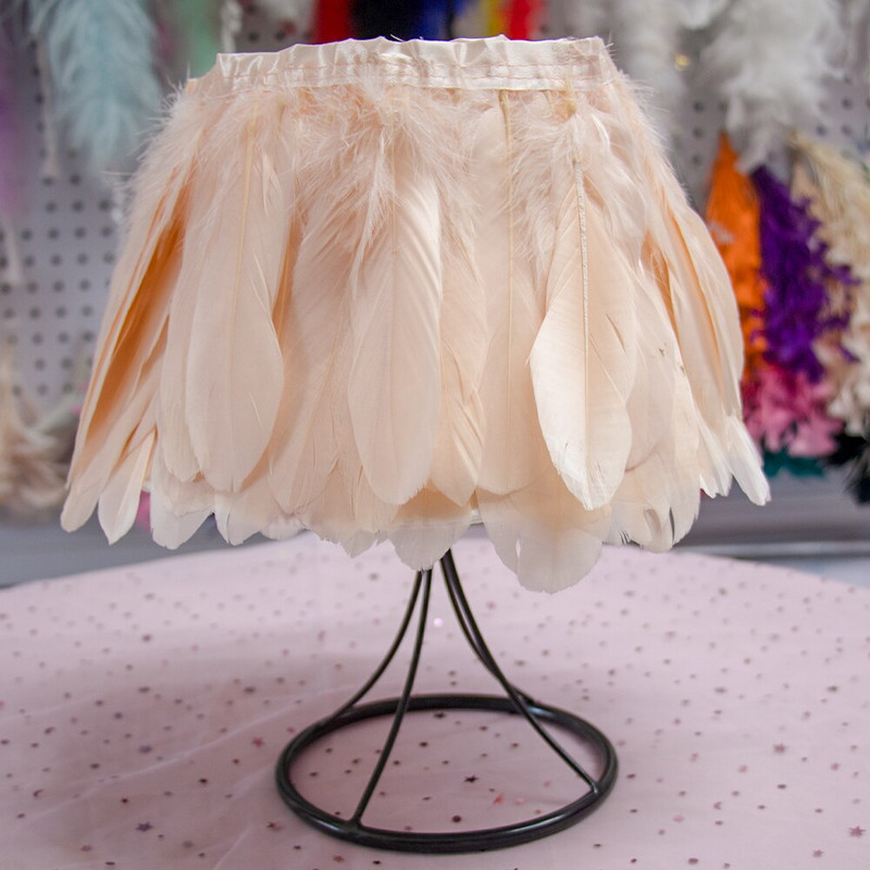 Κορδέλα με κρόσσια φτερά χήνας 1 μέτρου Πολύχρωμα φτερά χήνας Διακοσμητικά για πάρτι Φόρεμα/Φούστα Αξεσουάρ λοφίο 15-20cm