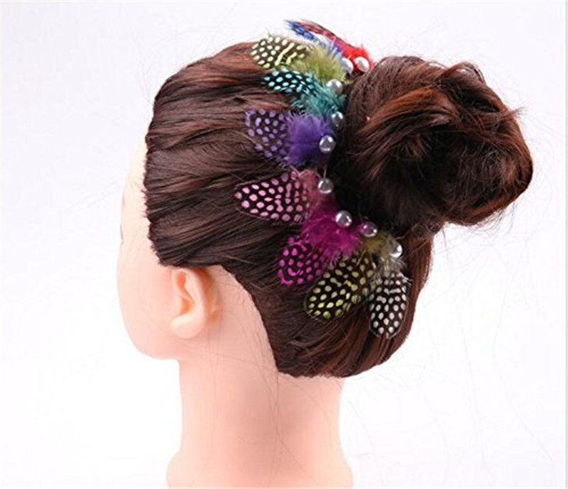 100 tk/partii täpiline Guinea kana sulesuled käsitööks Pärlitähnilised faasanisuled ehete valmistamiseks karnevali ploomide valmistamiseks