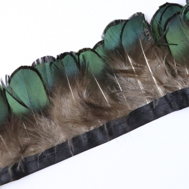 1 metar Obrub od prirodnog fazanskog perja Vrpca od pilećeg perja Širina 4-6 cm Vrpca za šivanje karnevalske haljine za Noć vještica